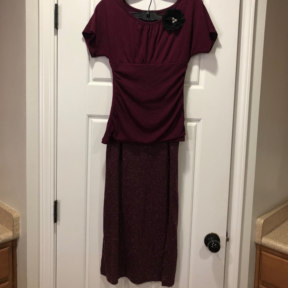 Lily White Burgundy Shirt and Skirt Set Sz. S